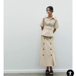Zara Elegant Tan Skirt with Buttons